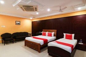Sri Annapoorna Towers by OYO Rooms