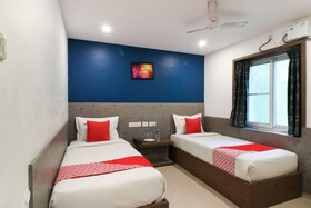 Sri Annapoorna Towers by OYO Rooms