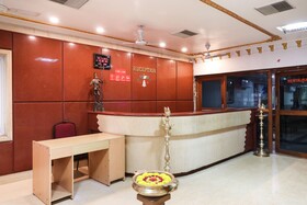 Sri Annapoorna Towers by OYO Rooms