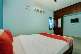 Veera Amohaa Service Apartments By OYO Rooms