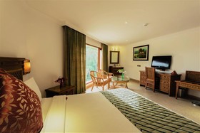 Chariot Beach Resort