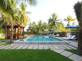 Coco Retreat Farm