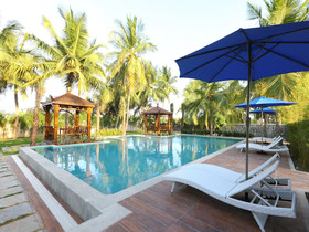 Coco Retreat Farm