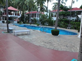 Green Coconut Resort