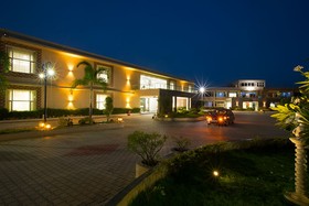 Landmark Pallavaa Beach Resort