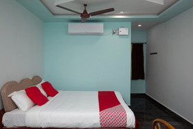 OYO 23398 Hotel Sri Murugan