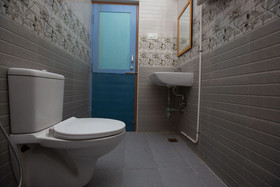 OYO 23398 Hotel Sri Murugan