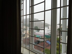 Sri Aswin Grand