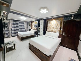 Beverly Villa