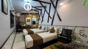 Beverly Villa