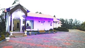 Deccan Plaza Hotel