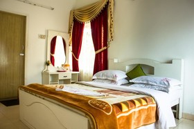 Fortune Retreats