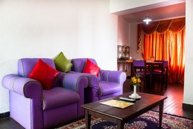 Fortune Retreats
