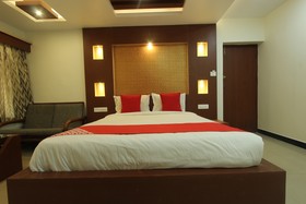 Hotel Jaysanthi By OYO Rooms