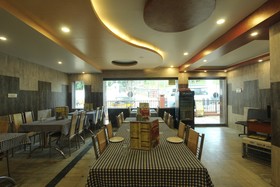 Hotel Jaysanthi By OYO Rooms