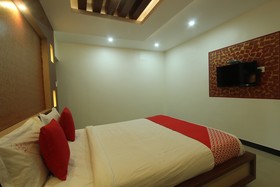 Hotel Jaysanthi By OYO Rooms