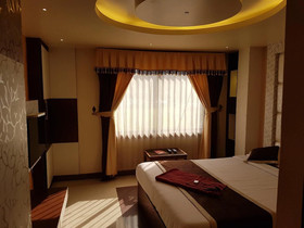 Hotel Maneck