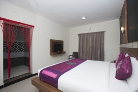 Hotel Nakshatra Grand by OYO
