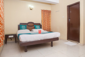 Hotel Nilgiris Inn