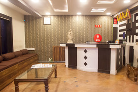 Hotel Nilgiris Inn