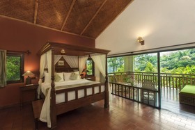 Kurumba Village Resort