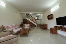 Lmf Paradise Private Limited by OYO Rooms