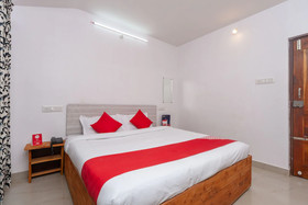 Maliekkal Residency by OYO Rooms