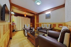 Ponmari Residency