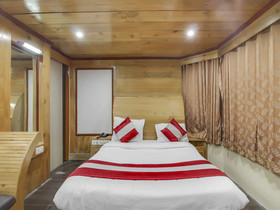 Shiva Shanthi Inn by OYO Rooms