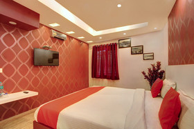 OYO Hotel Sholas Residency