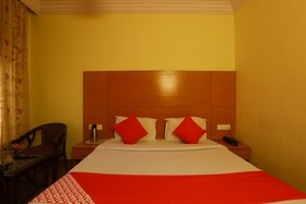 Sun Shine Grand by OYO Rooms
