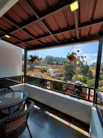 The 643 Holiday Homes