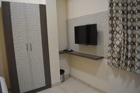 Hotel Sownthariyam