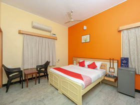 Chez Pondy By OYO Rooms