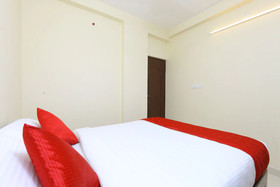 DK Residency by OYO Rooms