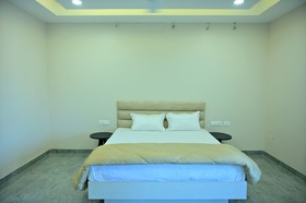 Eden Roc Hotel