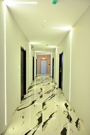 Eden Roc Hotel