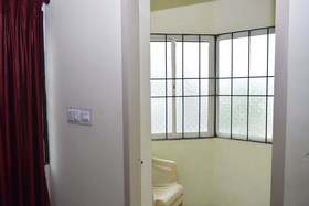 Great Guest House White Town