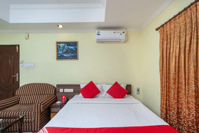 Hotel Auro By OYO Rooms