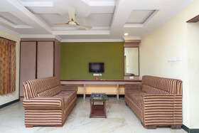 Hotel Auro By OYO Rooms