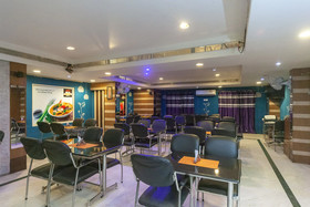 Hotel Auro By OYO Rooms