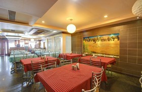Hotel Nadaradjane Residency