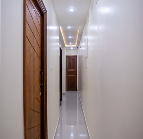 Le Suresh Guest House