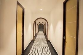 Lux 9 Suites And Studios