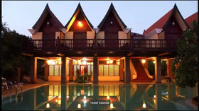 Mango Hill Hotel