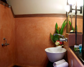 Mango Hill Hotel