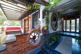 Mermaid Garden Farm House
