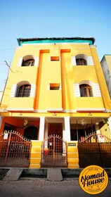 Nomad House