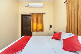 OYO 22670 Flagship Castle Apartment