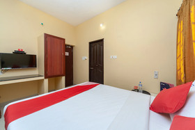 OYO 22670 Flagship Castle Apartment